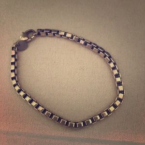 Tiffanys venetian bracelet!   Great condition